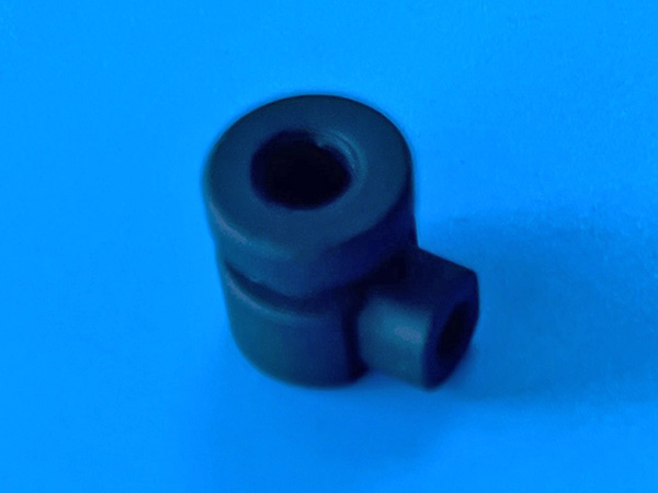 复合瞄头固定块